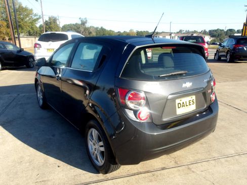 Used 2014 Chevrolet Sonic LT w/ Fun and Sun Package image 14