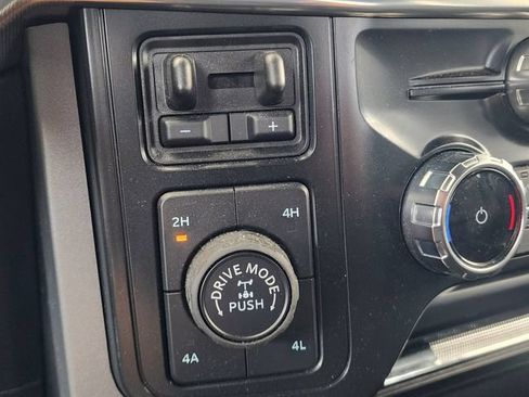 Used 2025 Ford F150 Lariat w/ Equipment Group 501A Mid AWD/4WD image 32