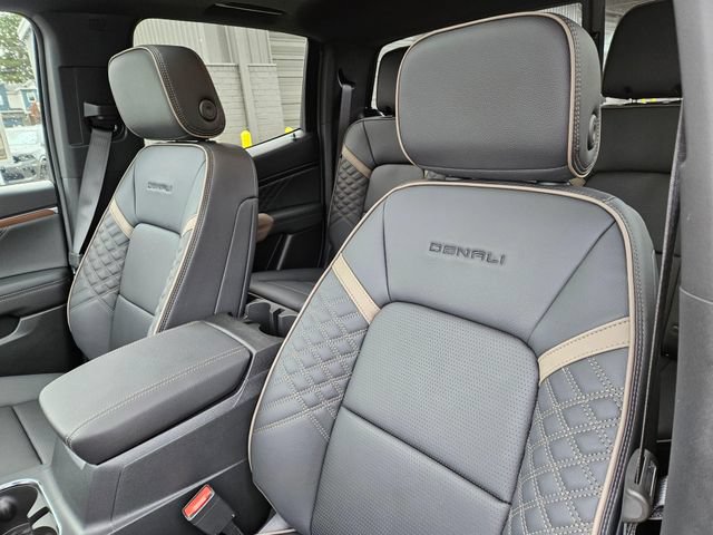 New 2026 GMC Canyon Denali AWD/4WD image 19
