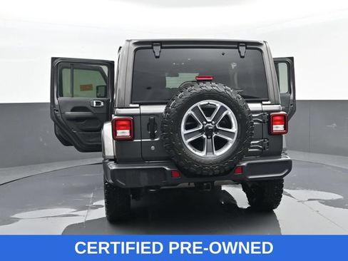 Used 2019 Jeep Wrangler Unlimited Sahara w/ Cold Weather Group AWD/4WD image 29