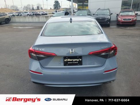 Used 2024 Honda Civic Sport image 5