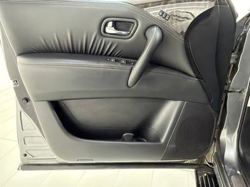 Used 2024 Nissan Armada Platinum w/ Captain's Chairs Package AWD/4WD image 10