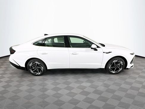 New 2026 Hyundai Sonata SEL FWD image 4