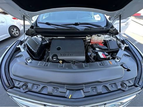 Used 2019 Buick Enclave Essence image 40