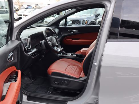 Certified 2023 Kia Sportage SX image 15