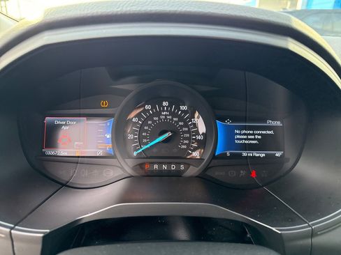 Used 2024 Ford Edge Titanium image 18