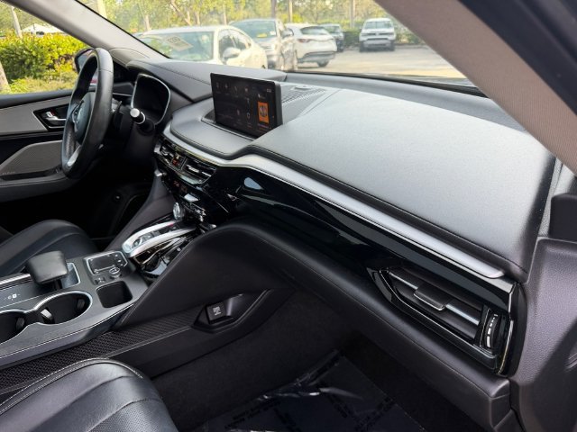 Certified 2024 Acura MDX w/ Technology Package FWD image 20
