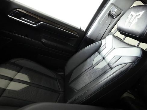 Used 2023 Chevrolet Silverado 1500 RST w/ All Star Edition Plus image 41