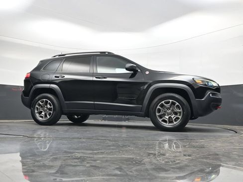 Used 2021 Jeep Cherokee Trailhawk AWD/4WD image 42