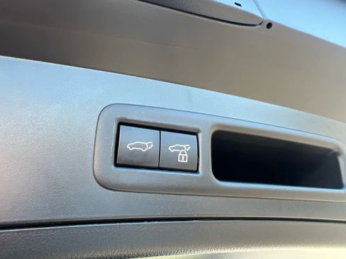 Used 2024 Lexus UX 250h F Sport image 11