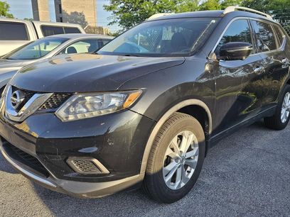 Used 2016 Nissan Rogue SV w/ SV Premium Package