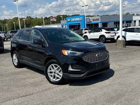 Used 2024 Ford Edge SEL AWD/4WD image 2