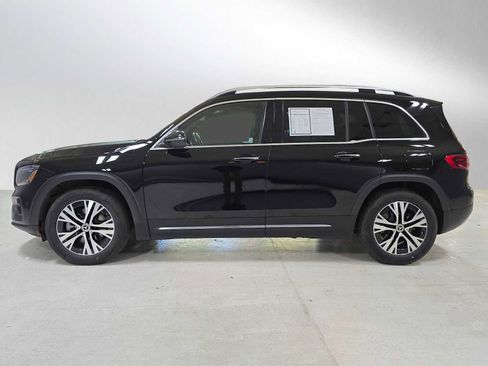Used 2024 Mercedes-Benz GLB 250 4MATIC image 6