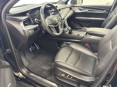 Certified 2023 Cadillac XT5 Sportv AWD/4WD image 12
