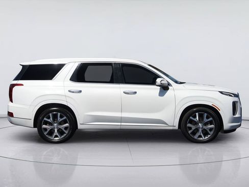 Used 2022 Hyundai Palisade Limited FWD image 5