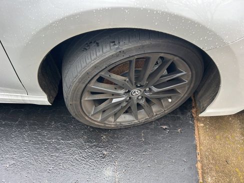 Used 2023 Toyota Camry XSE image 2