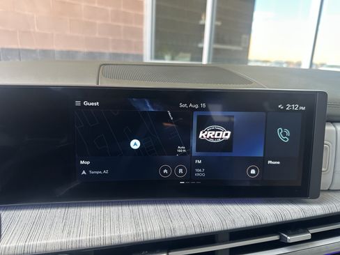 Used 2025 Hyundai Santa Fe Calligraphy FWD image 18
