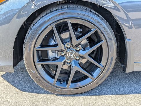 Used 2025 Honda Civic Sport image 10