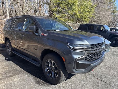 Used 2021 Chevrolet Tahoe Z71 w/ Z71 Signature Package image 17