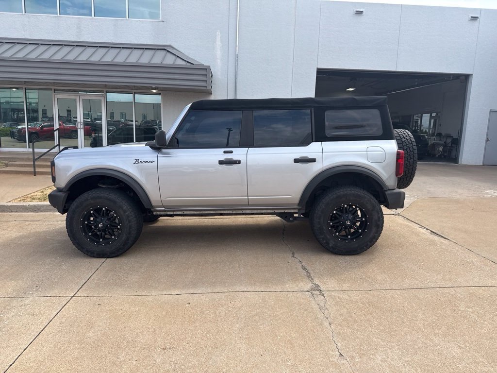 Used 2021 Ford Bronco 4-Door AWD/4WD image 4