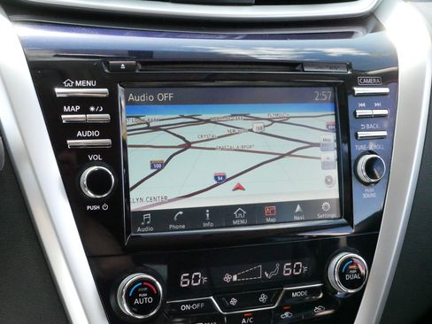 Used 2018 Nissan Murano SL w/ Moonroof Package AWD/4WD image 22