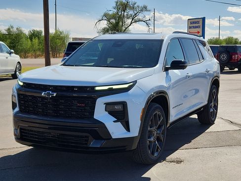 New 2026 Chevrolet Traverse RS image 1