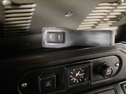 Used 1997 Land Rover Defender 90 image 54