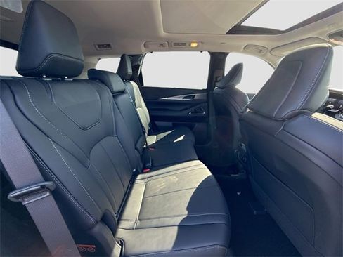 New 2026 INFINITI QX60 Luxe w/ Cargo Package image 23