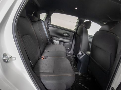 Used 2024 Honda HR-V Sport image 11