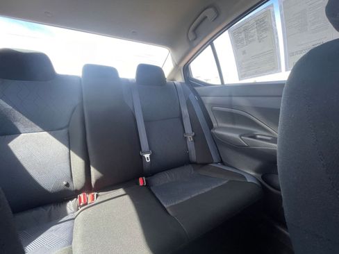 Used 2025 Nissan Versa SV image 36