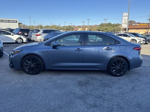 Used 2024 Toyota Corolla SE image 6