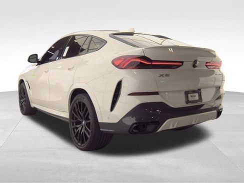 Used 2022 BMW X6 xDrive40i w/ M Sport Package AWD/4WD image 8