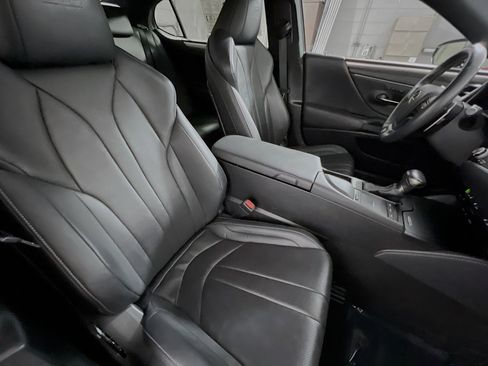 Used 2021 Lexus ES 350 F Sport w/ Accessory Package 2 image 31