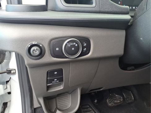 Used 2024 Ford Transit 350 XLT image 15