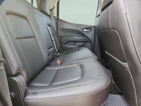 Used 2016 GMC Canyon SLT image 21