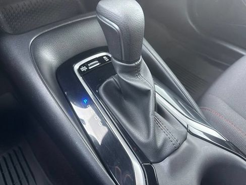 Used 2024 Toyota Corolla SE FWD image 31