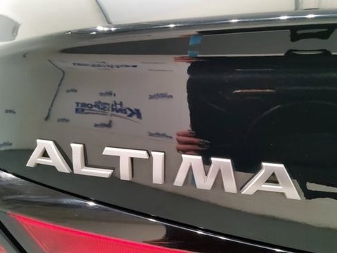 Used 2024 Nissan Altima 2.5 S image 45