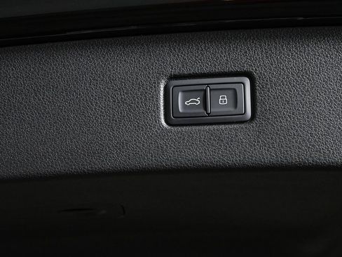 New 2025 Audi Q7 3.0T Premium Plus image 34