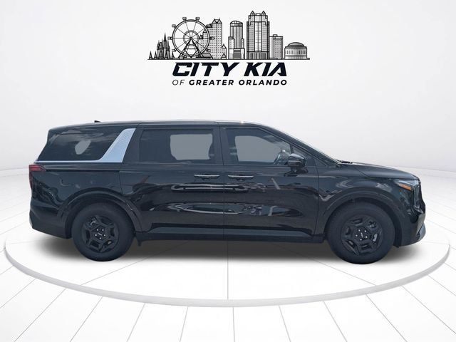 New 2026 Kia Carnival FWD image 6