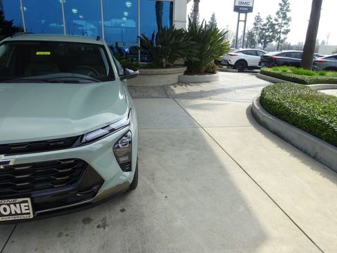New 2026 Chevrolet Trax ACTIV w/ Driver Confidence Package FWD image 30