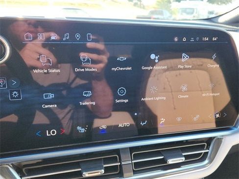 New 2026 Chevrolet Equinox EV LT image 11