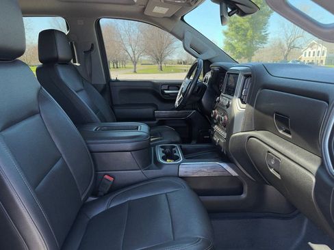 Used 2019 Chevrolet Silverado 1500 LTZ w/ LTZ Premium Package image 24