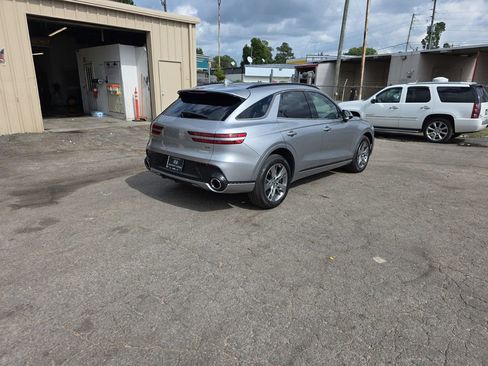 Used 2024 Genesis GV70 3.5T Sport image 13
