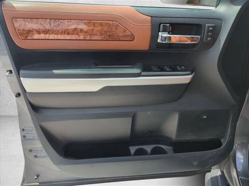 Used 2017 Toyota Tundra 1794 Edition image 7
