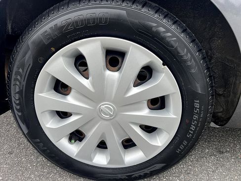 Used 2018 Nissan Versa S image 11