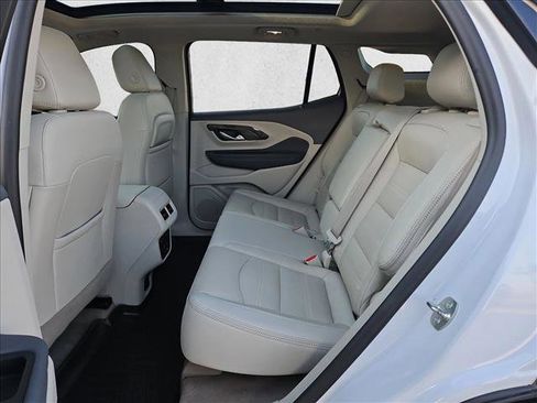 Used 2024 GMC Terrain Denali w/ Denali Premium Package image 21