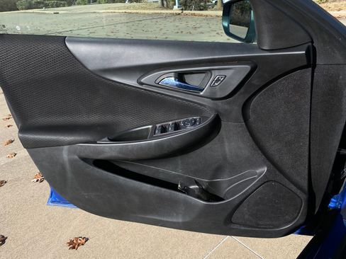 Used 2023 Chevrolet Malibu LT image 24