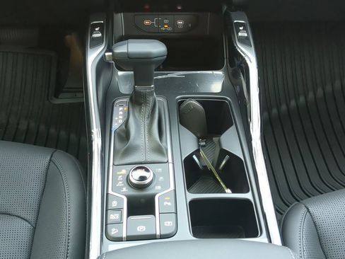New 2026 Kia Sorento S image 16