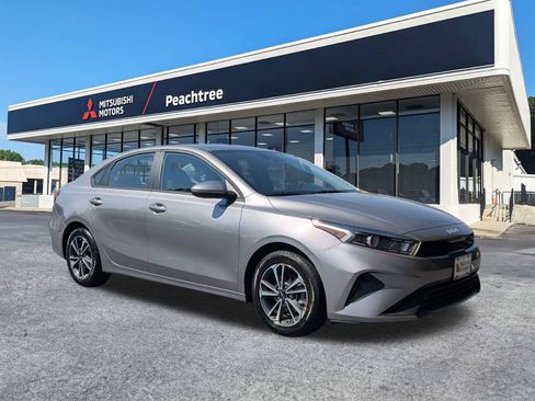 Used 2024 Kia Forte LXS FWD image 1