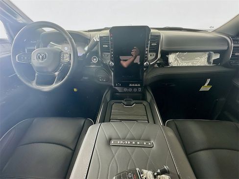 New 2026 RAM 3500 Limited w/ Towing Technology Group image 9